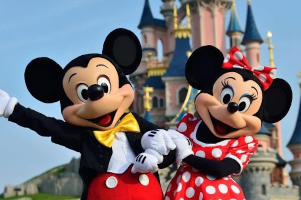 Studio Proche Disney Et Paris Noisy-le-Grand Esterno foto